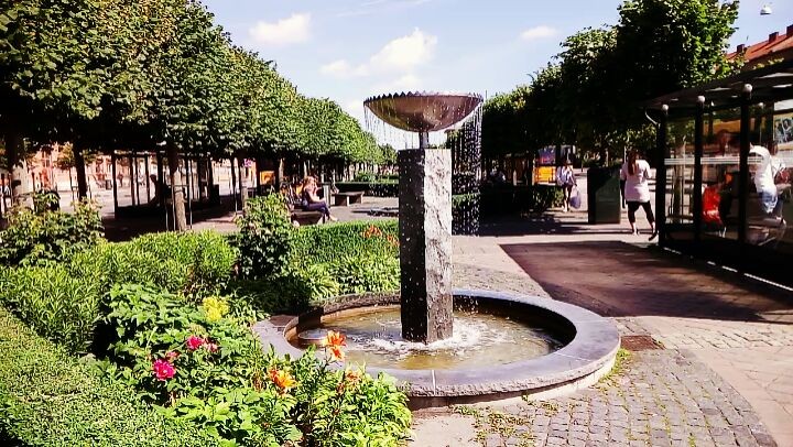 #videosweden #instavideo #videoeurope #videoskåne #videomalmoe #videomalmö #sweden #lifeinsweden #europe #everydaylife #fountain #summer #södervärn